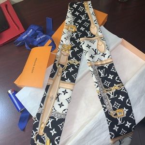 Louis Vuitton silk Bandeau